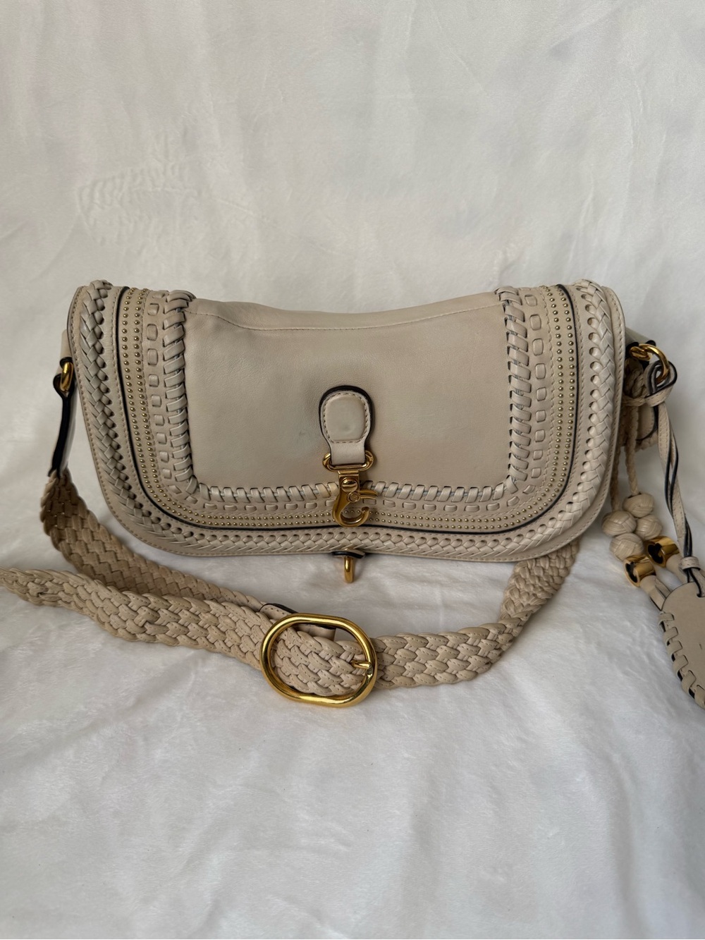Gucci Horsebit Satchel Bag in Ivory